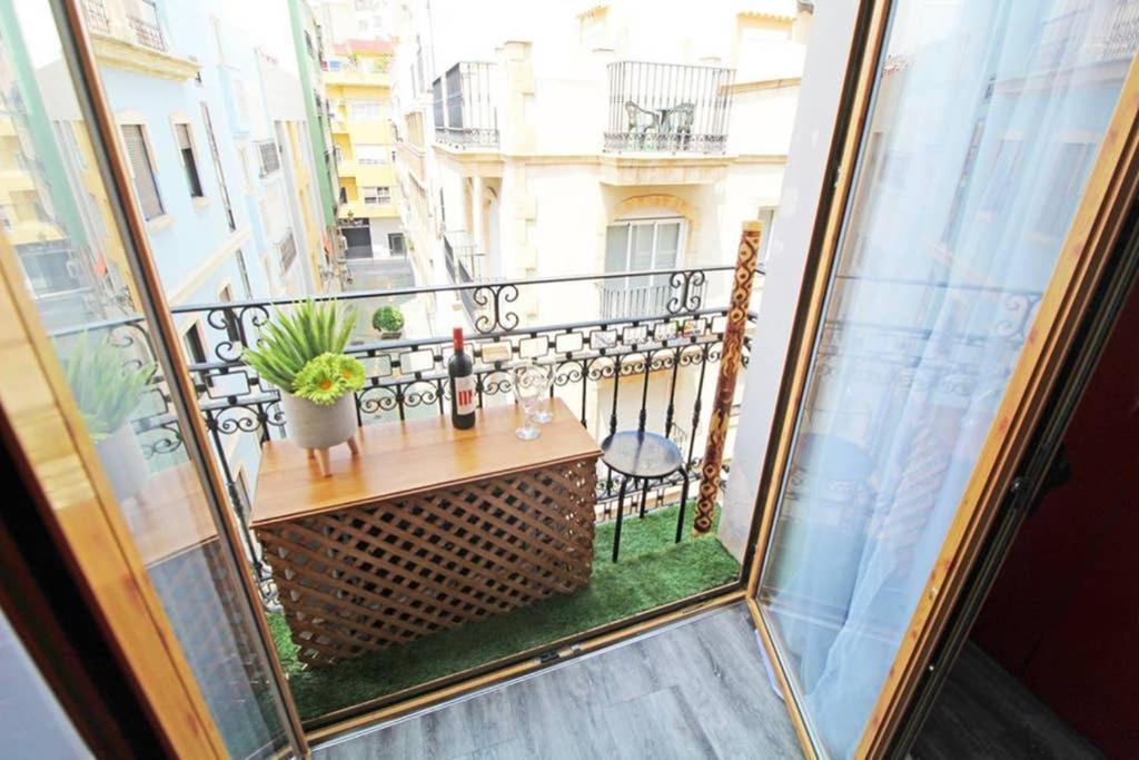 Apartamento De Diseno Centrico 5 Min Playa لقنت المظهر الخارجي الصورة
